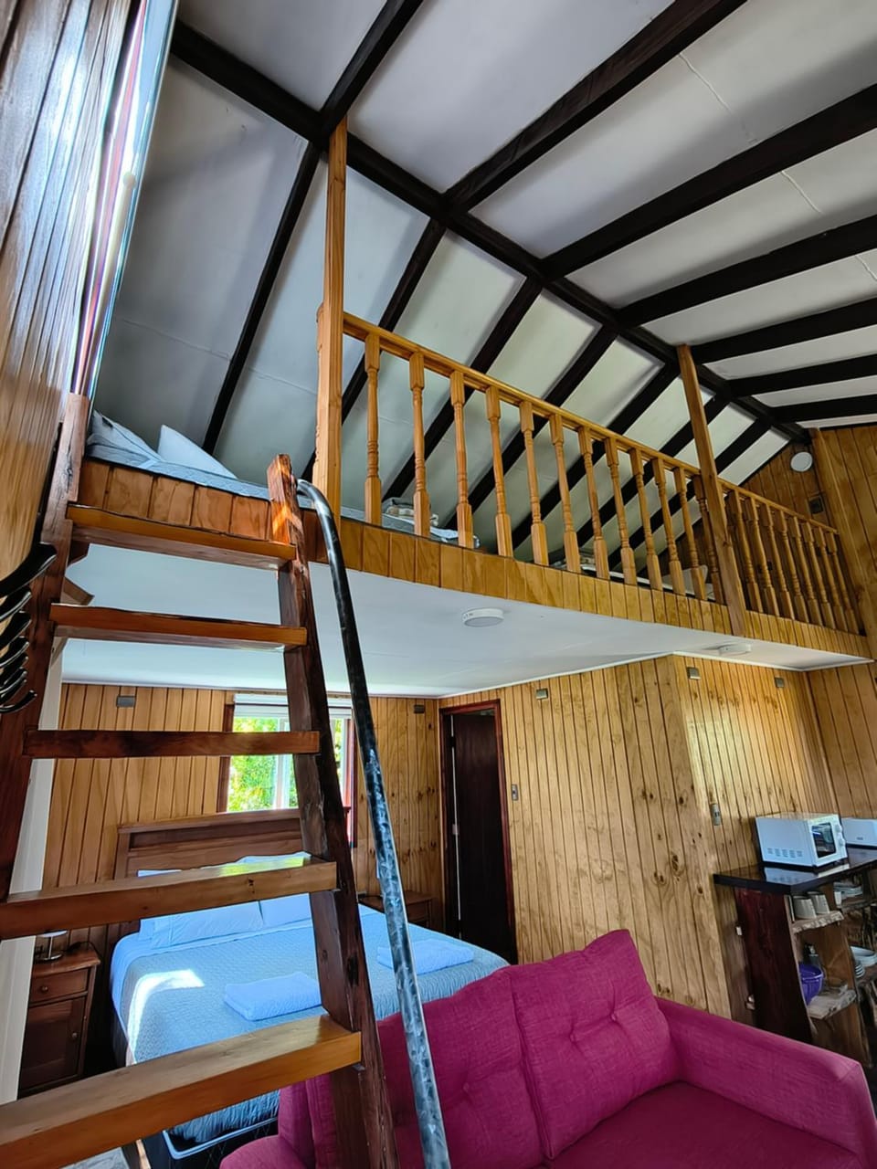Living room, Photo of the whole room