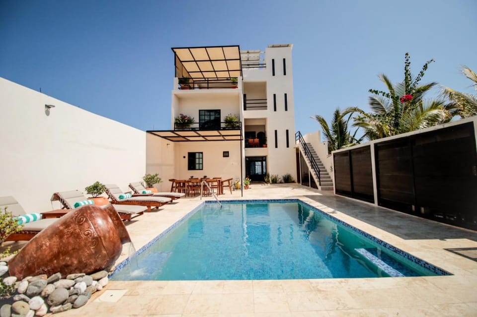 Property building, Swimming pool