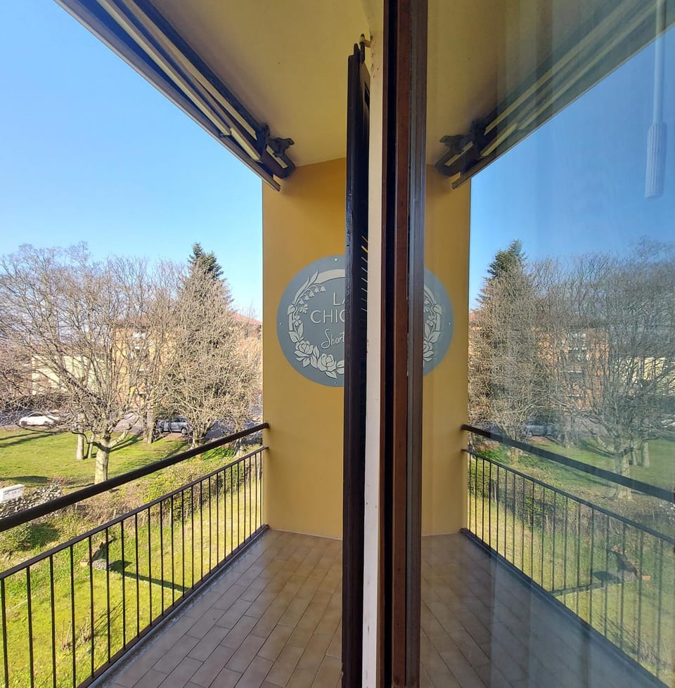 Property building, Balcony/Terrace