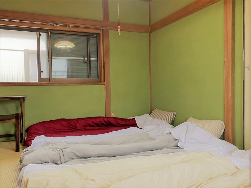 江ノ島に近い富士山も眺める湘南の丘のヴィラーーー日本スタイルを体験できるTatami Room Apartment in Kanagawa Prefecture