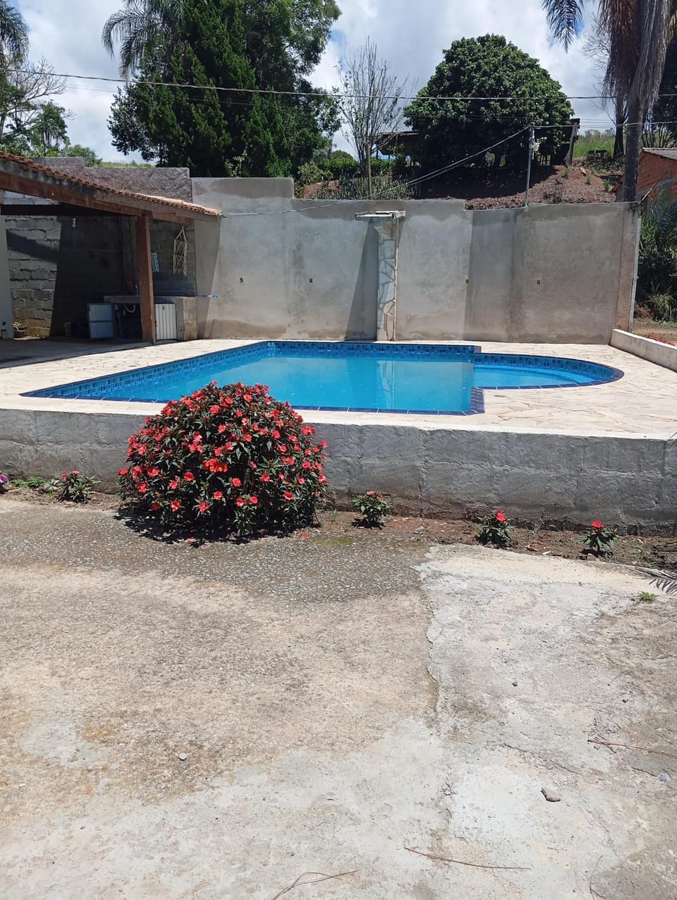 Sítio Araújo House in Cotia