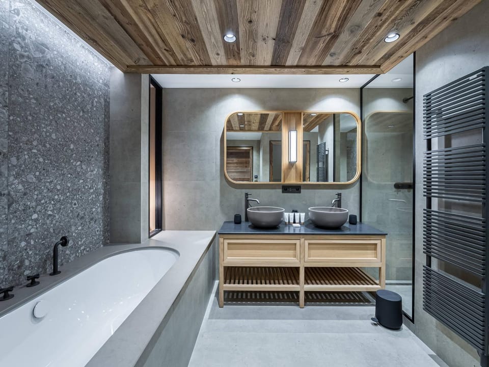 Penthouse exceptionnel avec jacuzzi, sauna, skis aux pieds, animaux admis - FR-1-565-76 Apartment in Les Allues