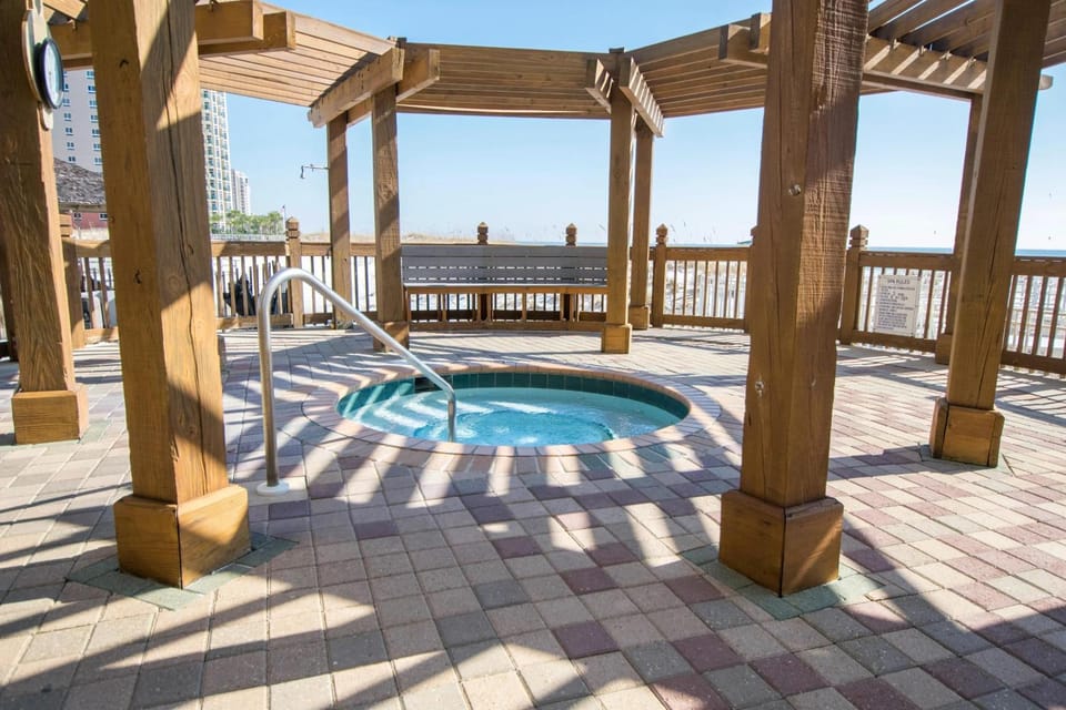 Pelican Beach Terrace 807 House in Destin