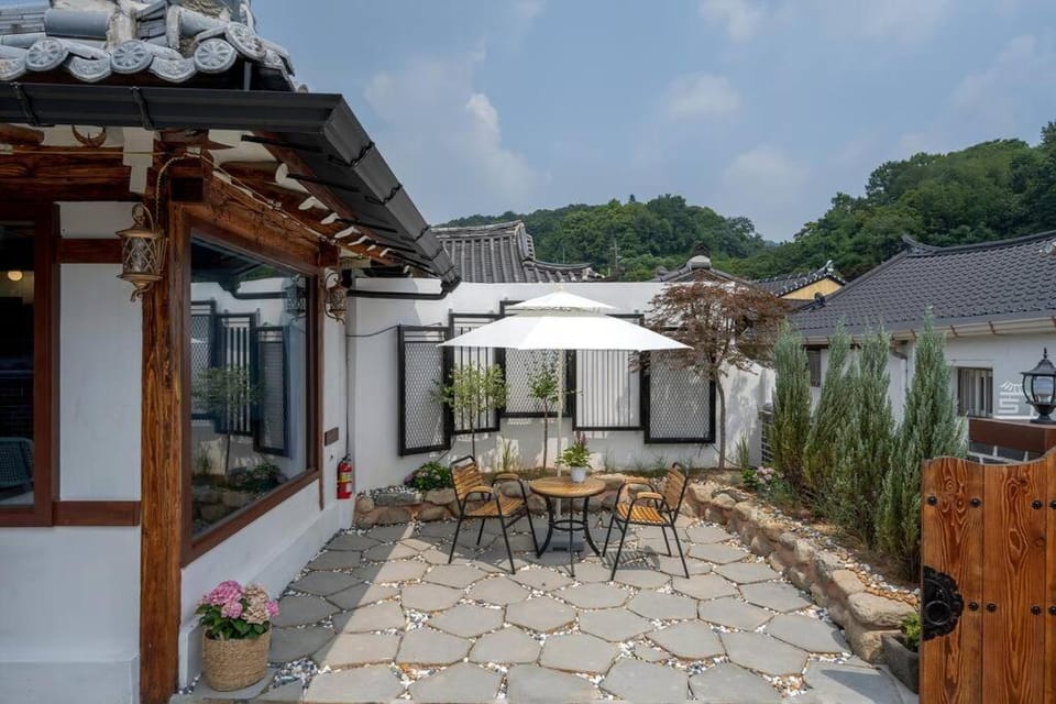 Hanokstay Haru House in South Korea