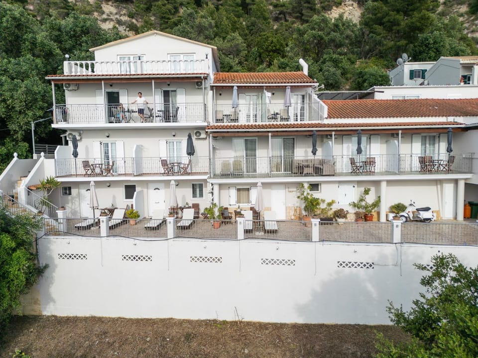 Property building, Bird's eye view, View (from property/room), Sea view