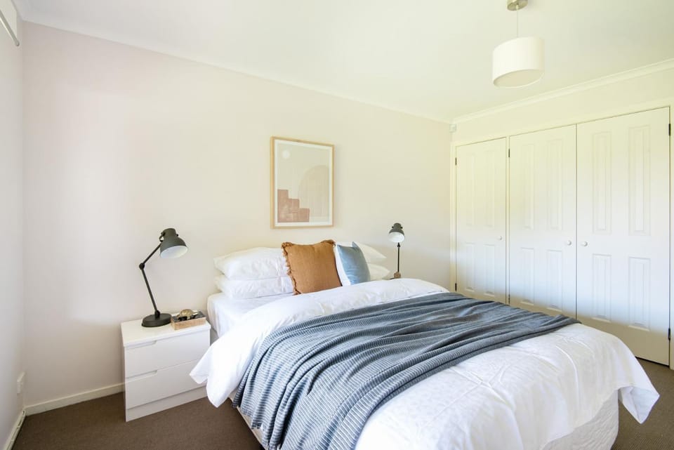 Bed, wardrobe
