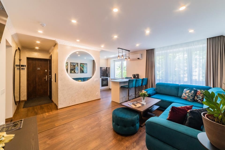 Living room, kitchen