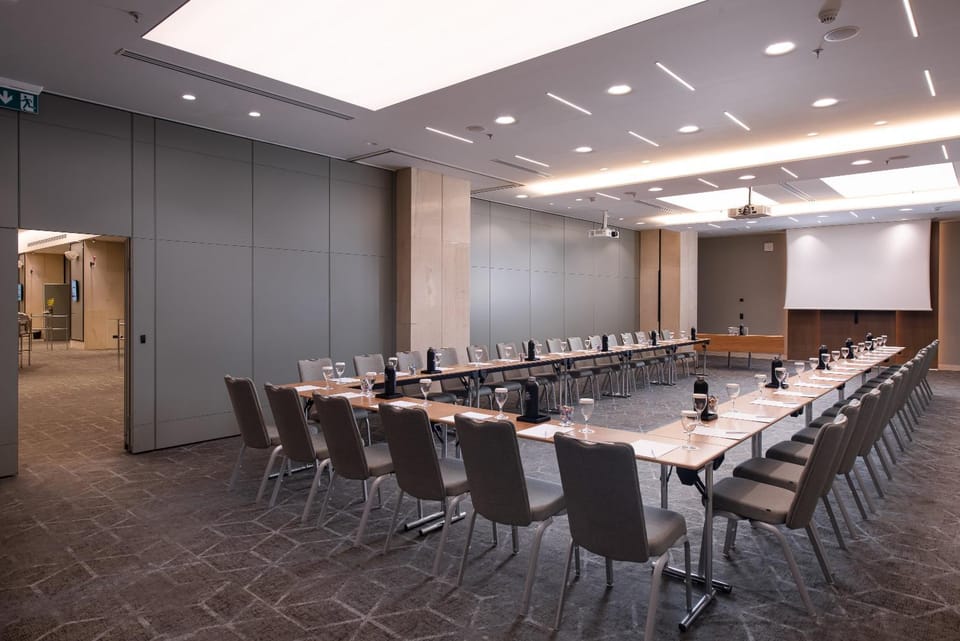 Meeting/conference room