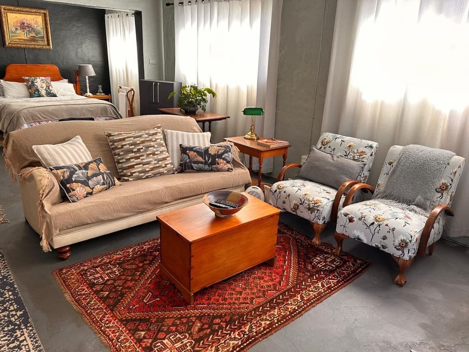 Pied Cow Cottage Apartment in KwaZulu-Natal