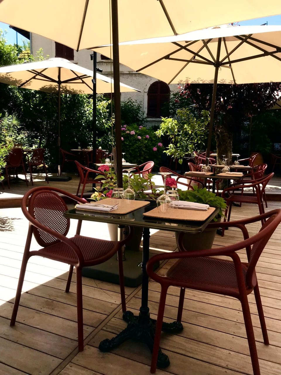 Patio, Breakfast, Lunch, Dinner