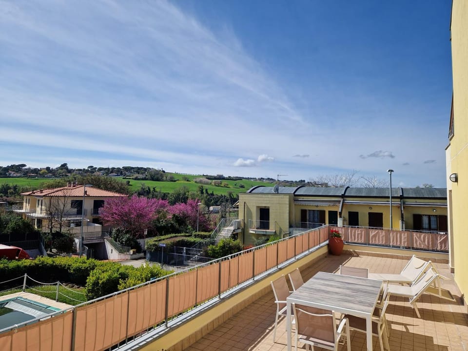 View (from property/room), Balcony/Terrace, Swimming pool