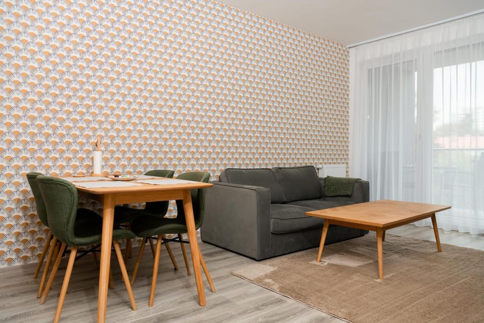 View (from property/room), Balcony/Terrace, Living room, Seating area, Dining area, internet