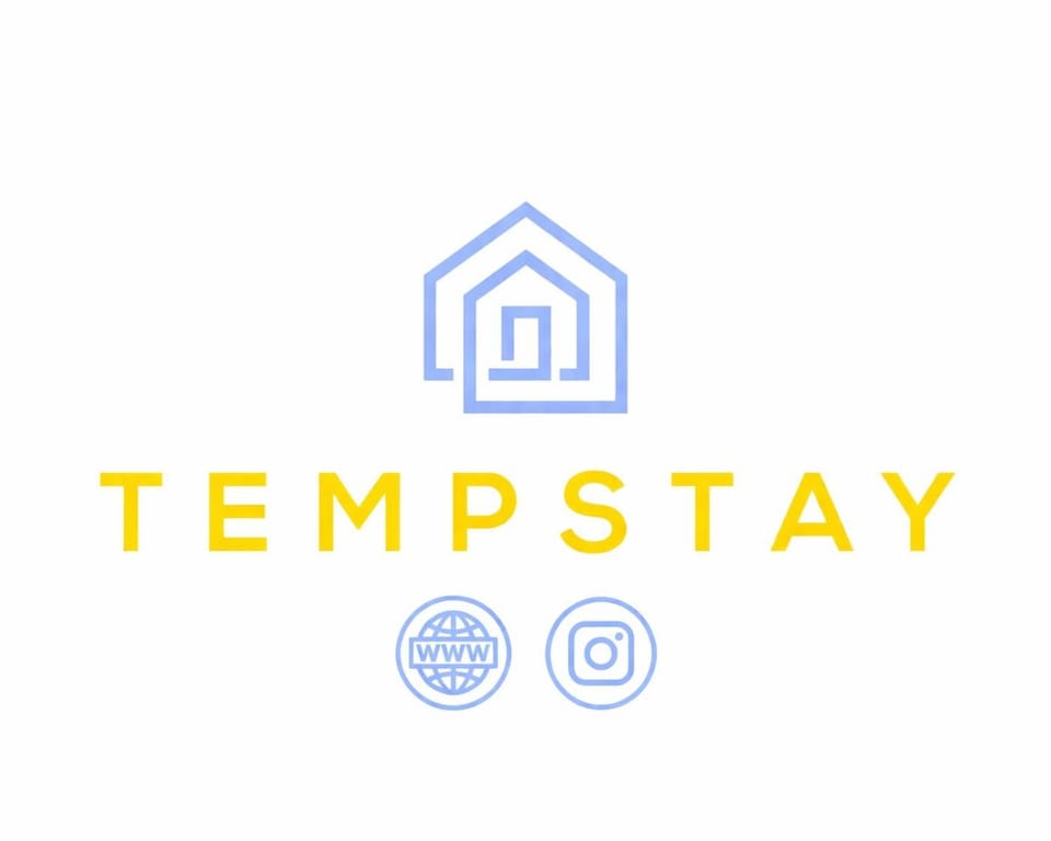 Windsor Castle Views & Parking - By Tempstay Apartment in Windsor