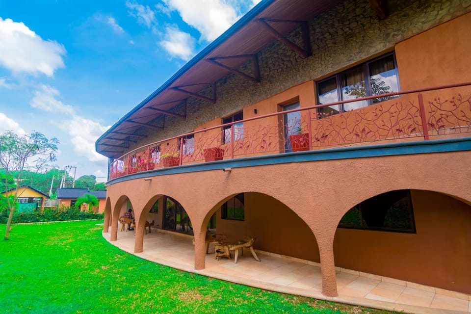 Property building, Garden, Balcony/Terrace, Balcony/Terrace, Garden view