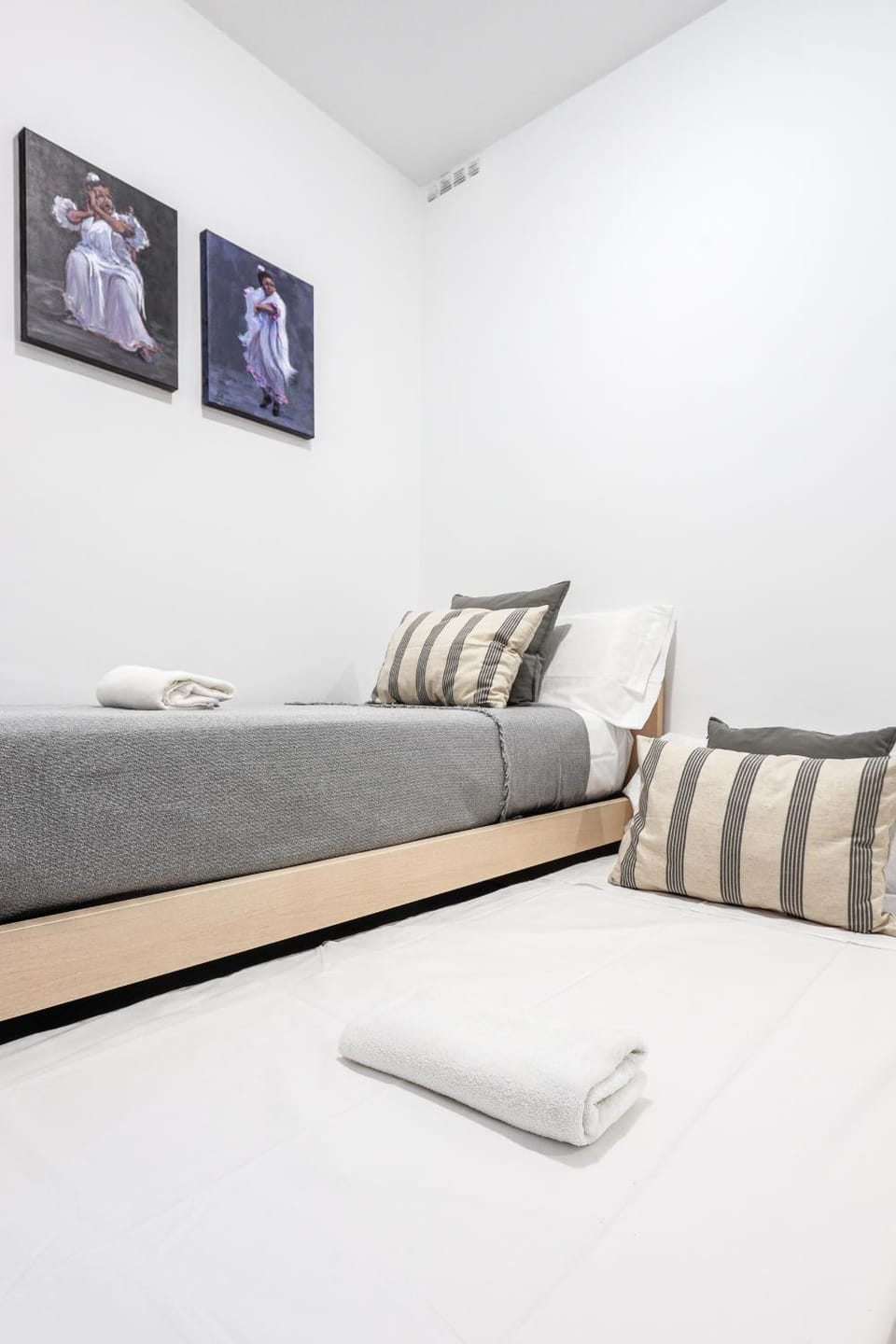Ruiz Gijón Elegante y moderno en la Sevilla más autentica Apartment in Seville