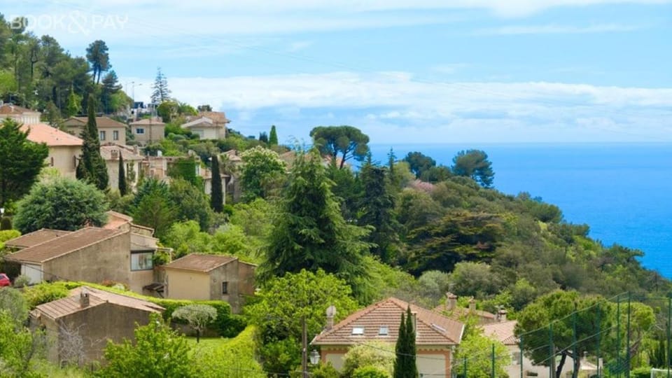 BRIDGESTREET MONACO La Turbie SEA VIEW or VILLAGE Apartment in French Riviera