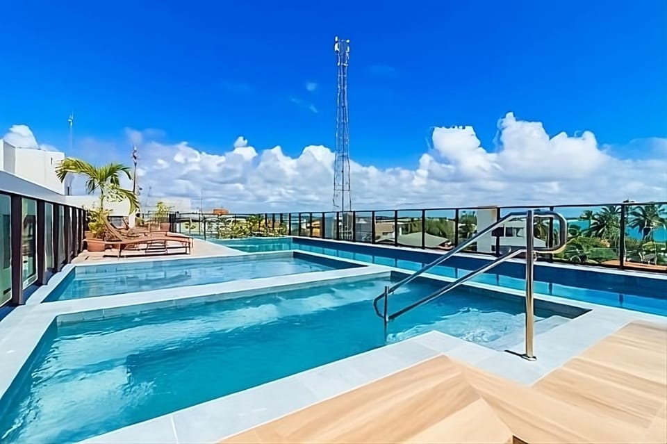 Pool view, Swimming pool