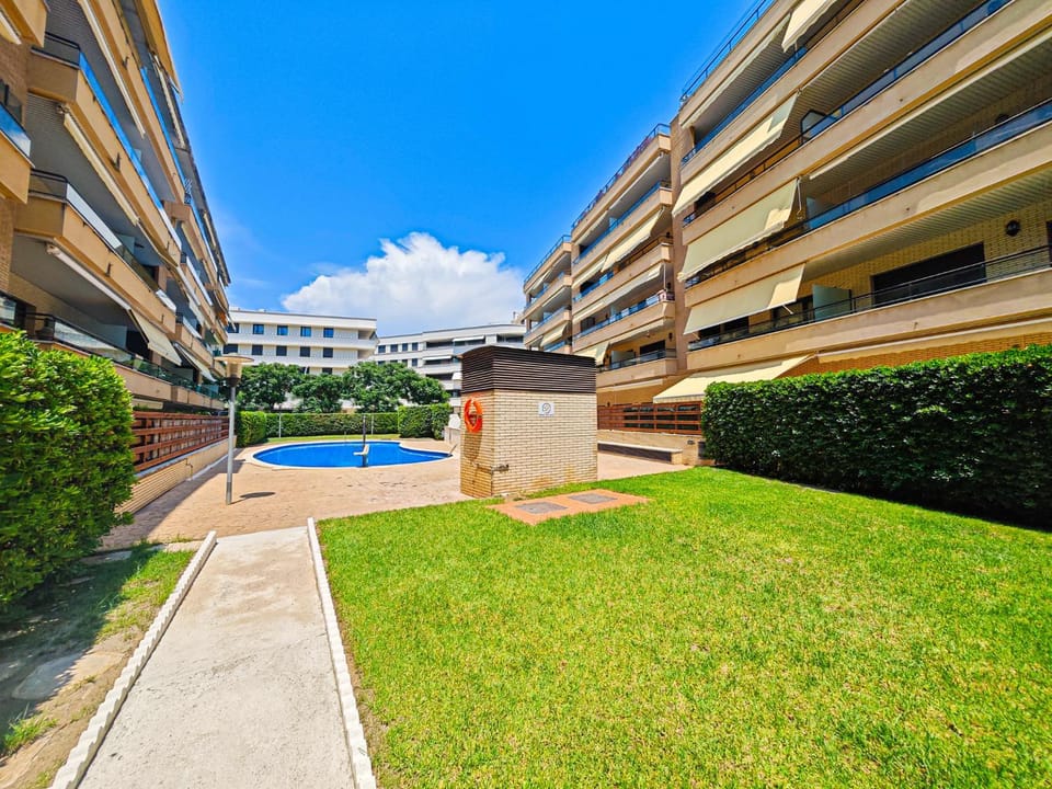 LITORAL COSTA DORADA - PARADIS Only families Apartment in Cambrils