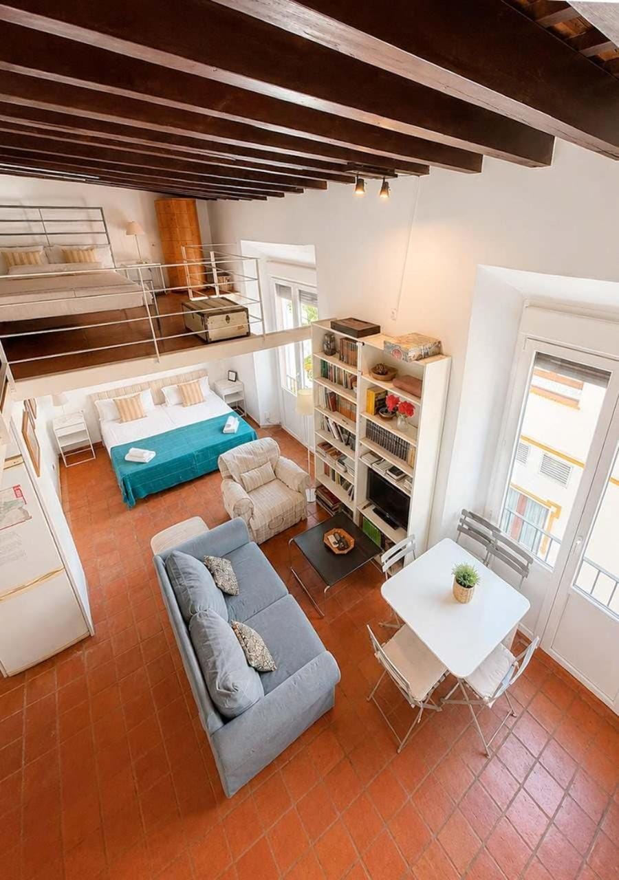 RentalSevilla Galera Apartment in Seville