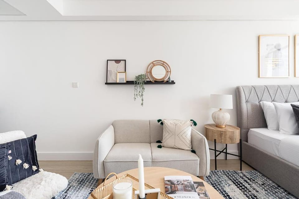 Bed, Living room, Seating area