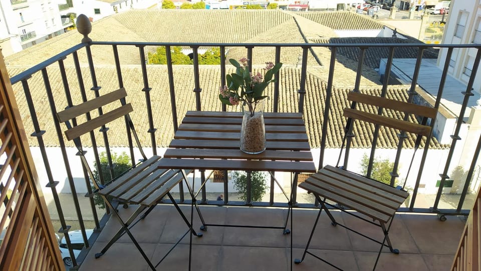 View (from property/room), Balcony/Terrace