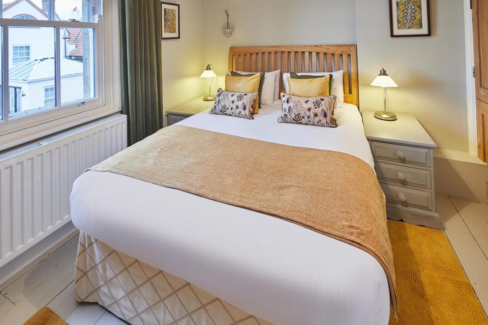 Bed, Bedroom, internet