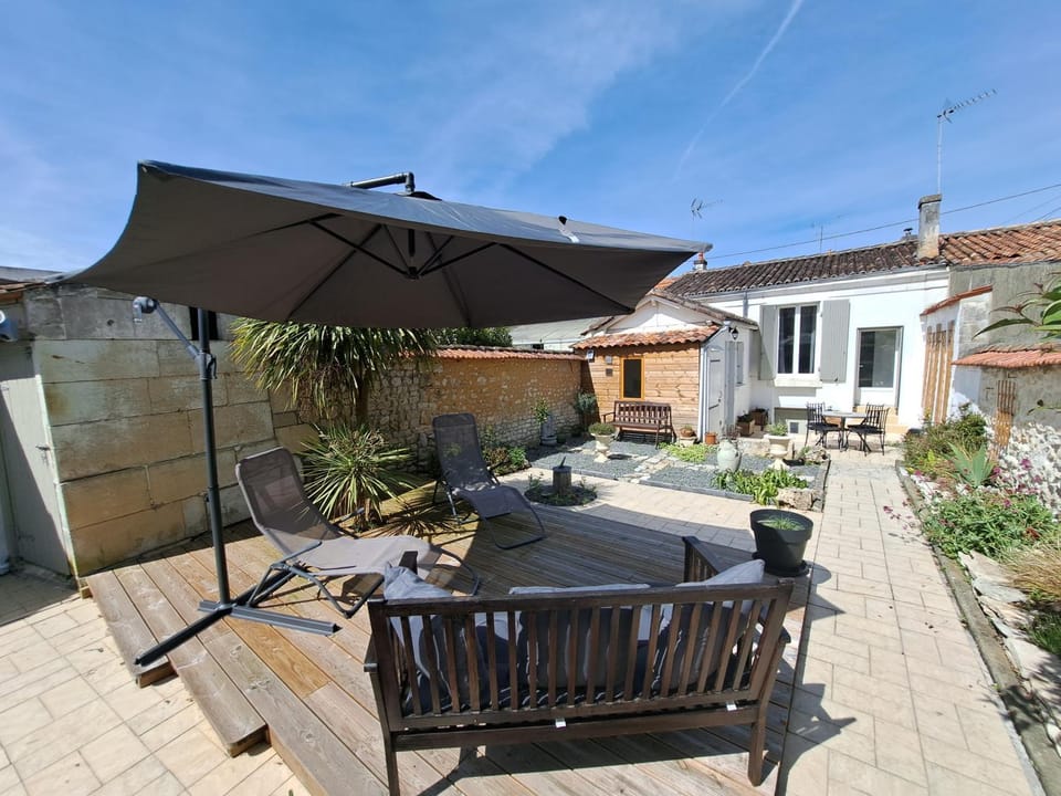 Garden, Balcony/Terrace