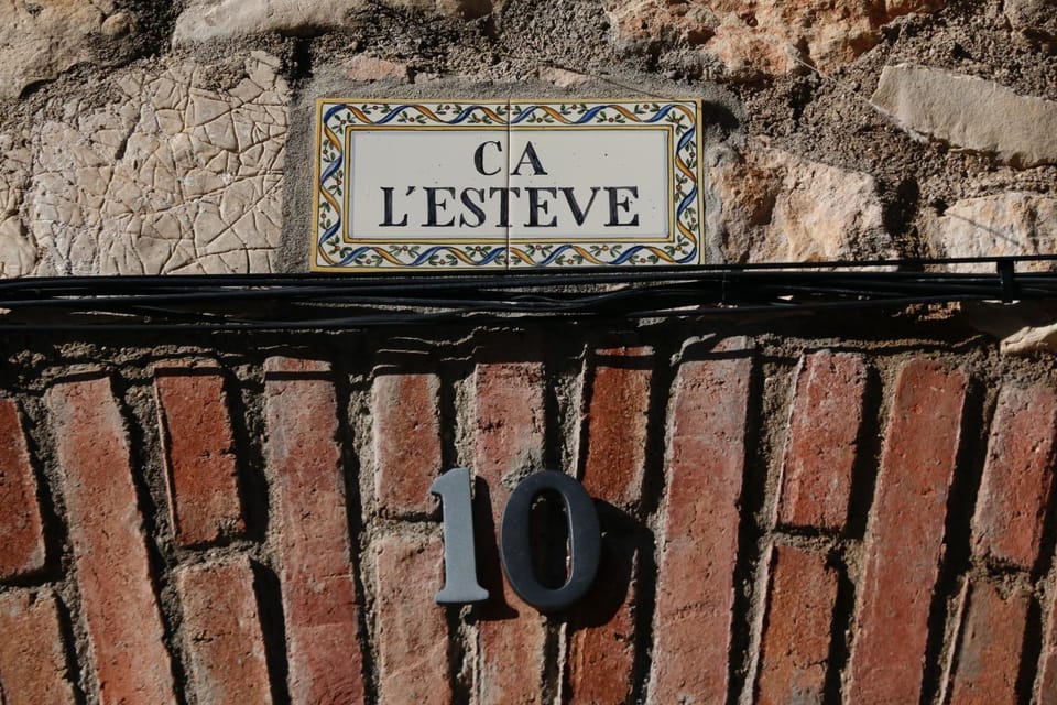 Property logo or sign