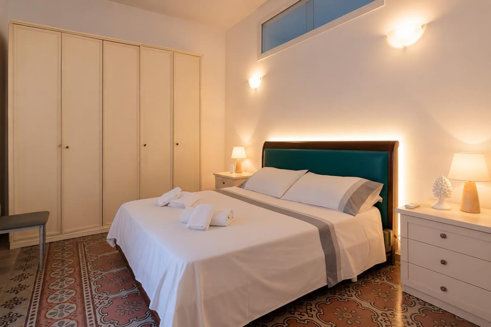 Bed, Bedroom, furniture