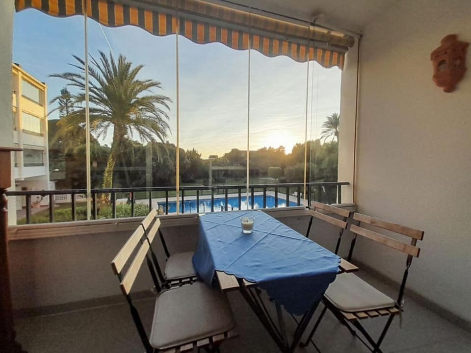 View (from property/room), Balcony/Terrace
