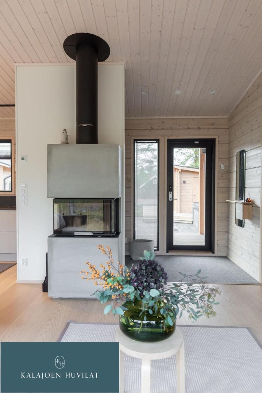 Hirsihuvila Villa Letto, pihasauna & ulkoporeamme Villa in Finland