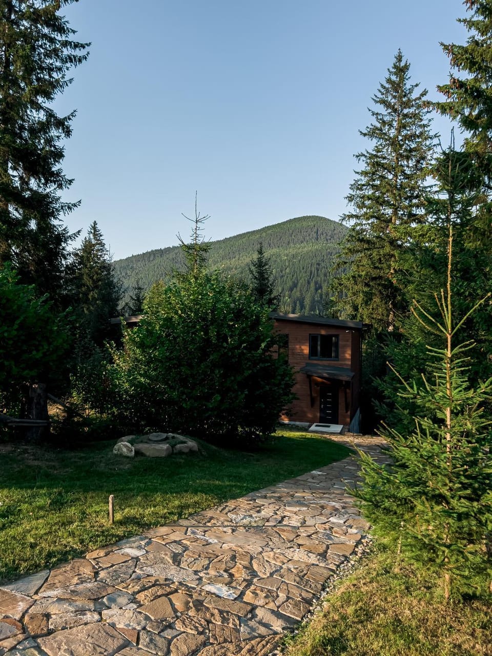 Property building, Natural landscape, Garden view