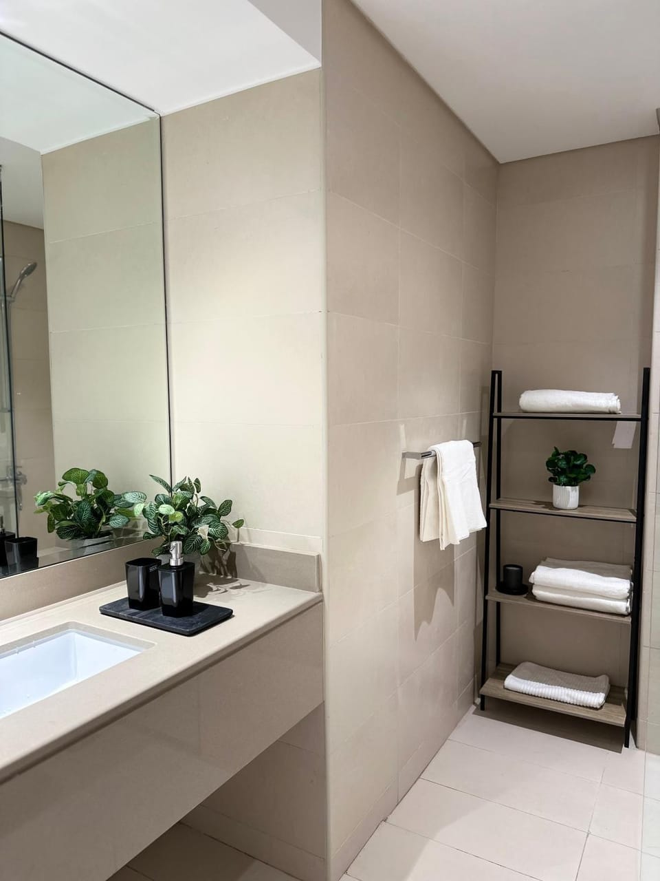 Out of Mood ! luxury stay!! Abu Dhabi Yas Island Apartment in Abu Dhabi