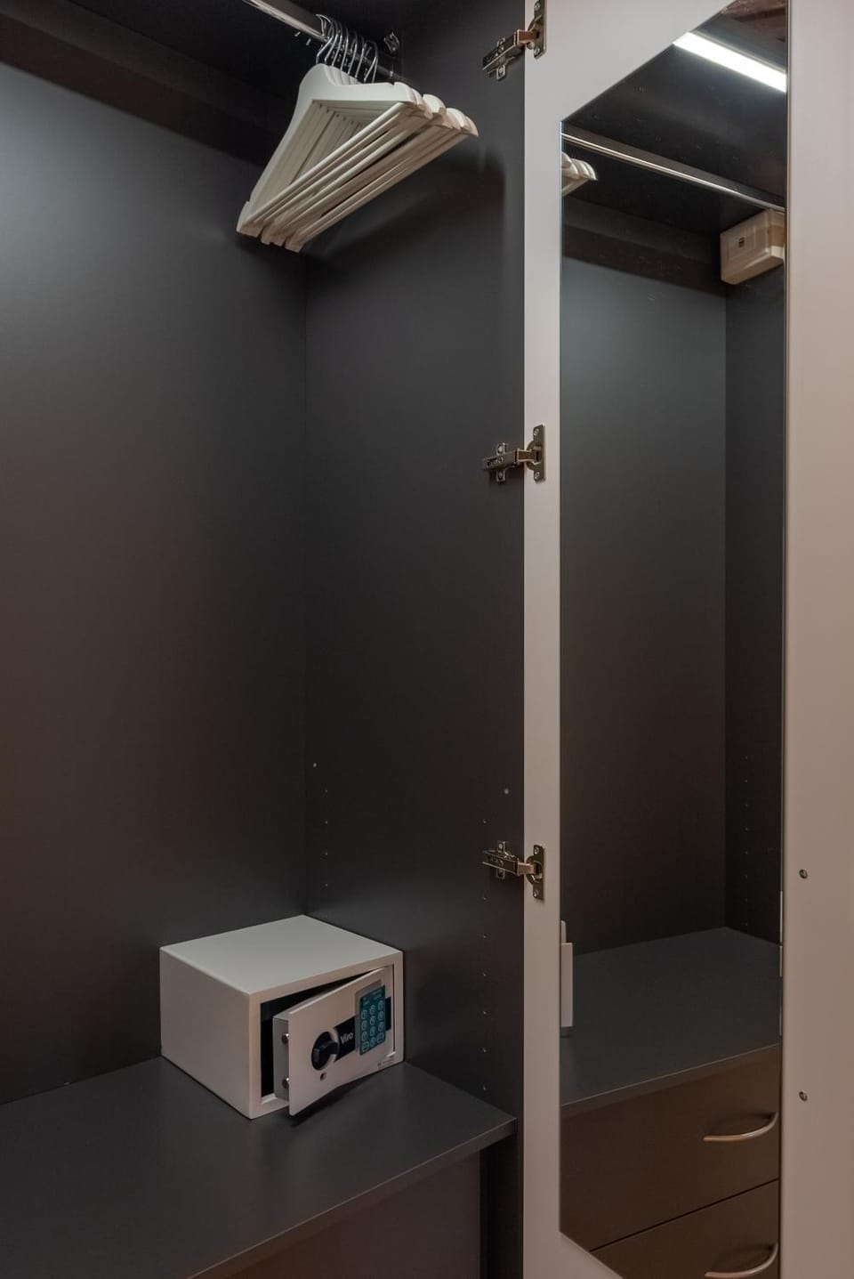 safe, wardrobe