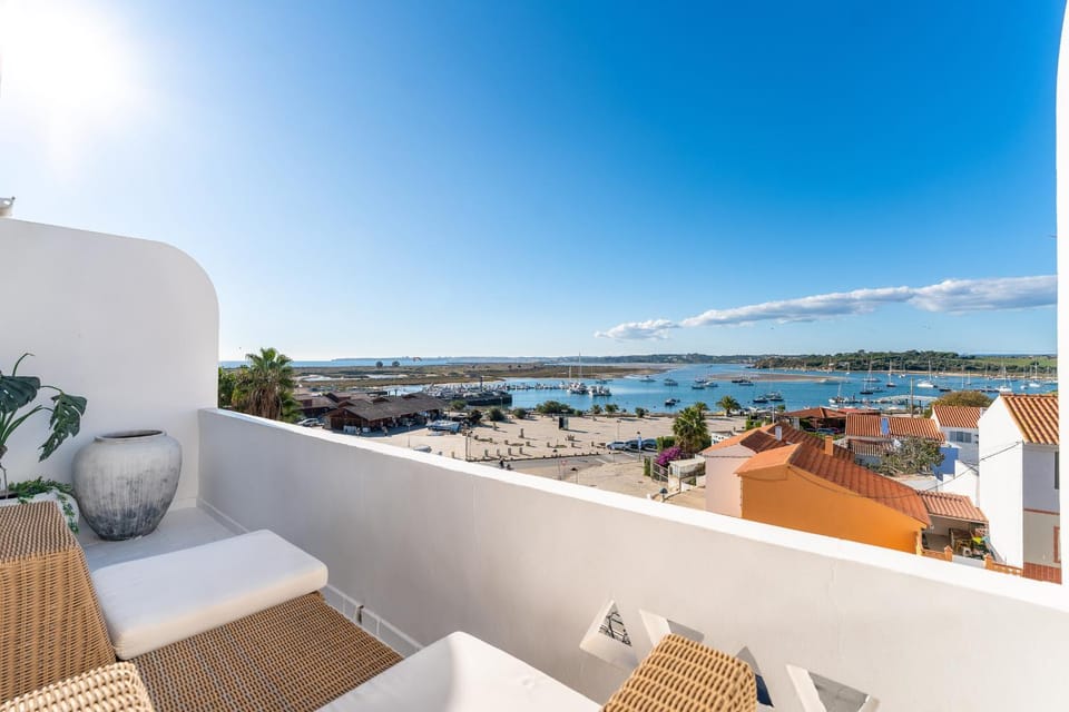 Alvor River & Sea View I Apartment in Alvor