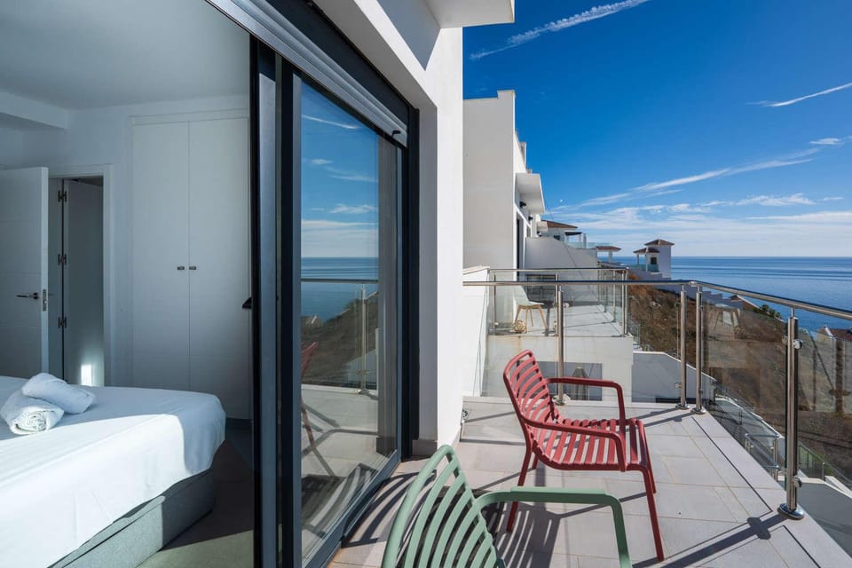 View (from property/room), Balcony/Terrace, Sea view
