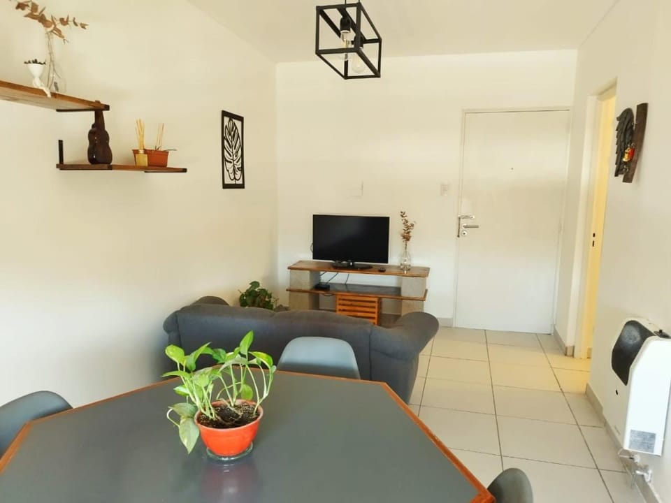 Communal lounge/ TV room, TV and multimedia, Living room, Dining area
