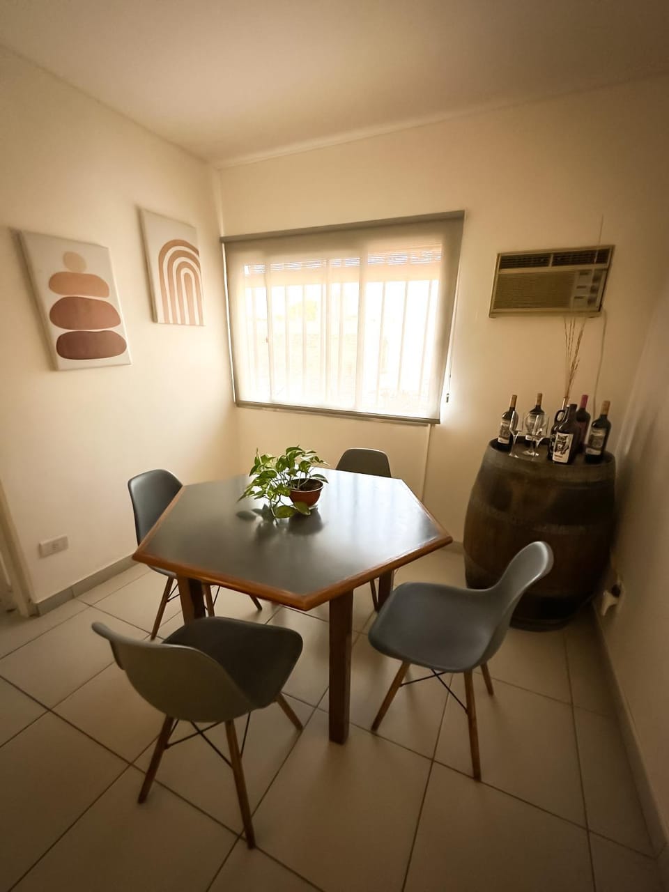 View (from property/room), Living room, Food, Breakfast