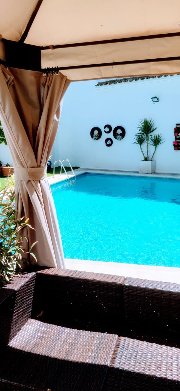 Pool view, Swimming pool
