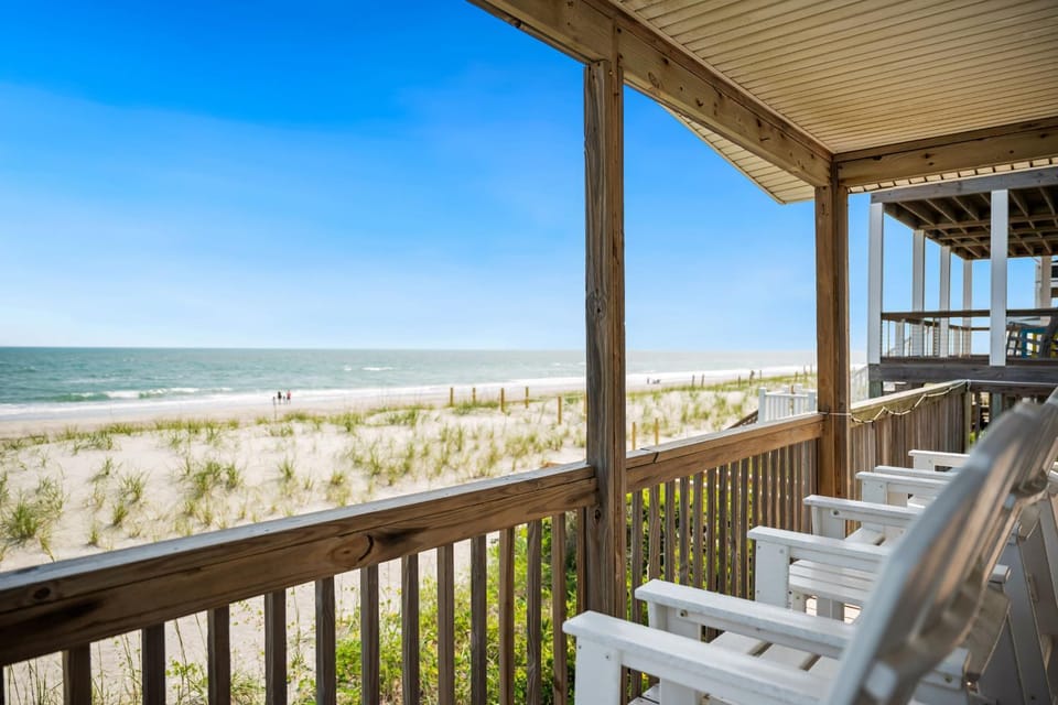 West Beach Retreat House in Oak Island