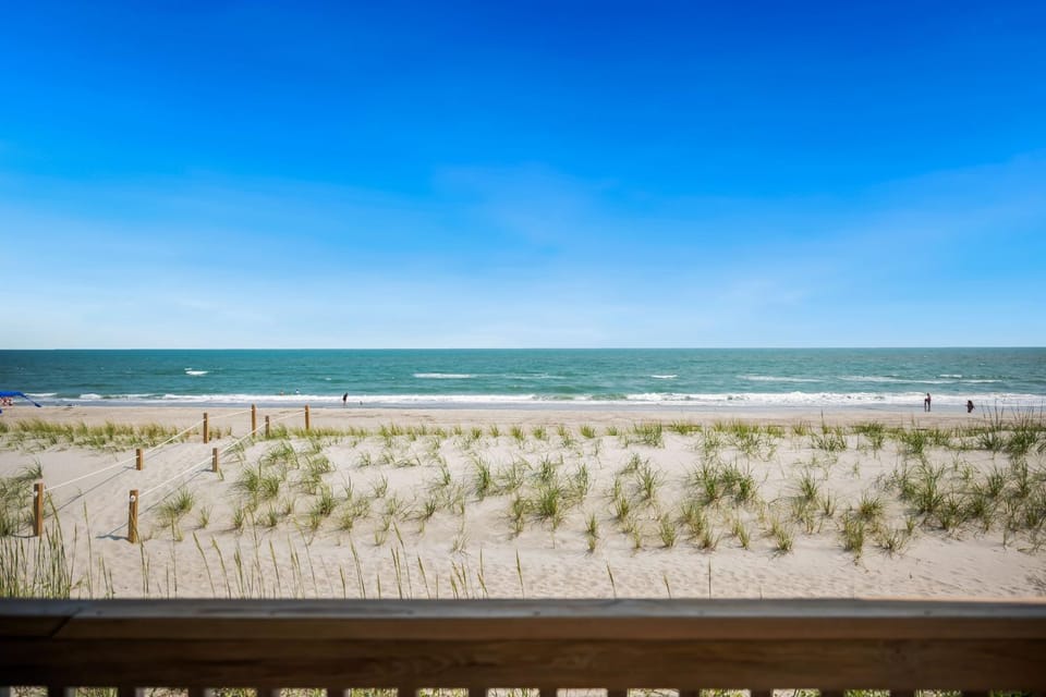 West Beach Retreat House in Oak Island