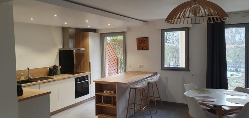 Logement entier de plain-pied Apartment in Haute-Savoie