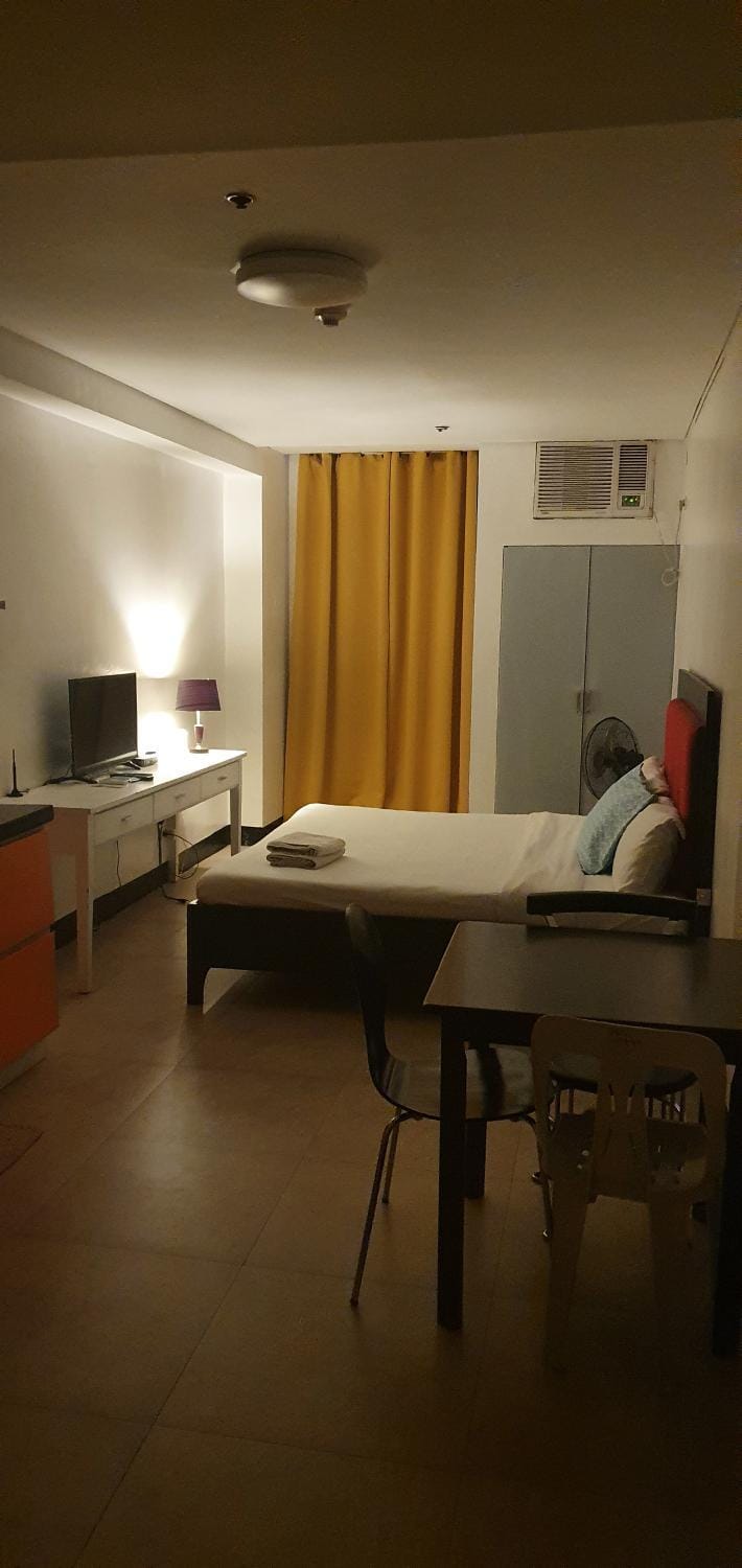 Sab R. Bel air soho Bed and Breakfast in Makati
