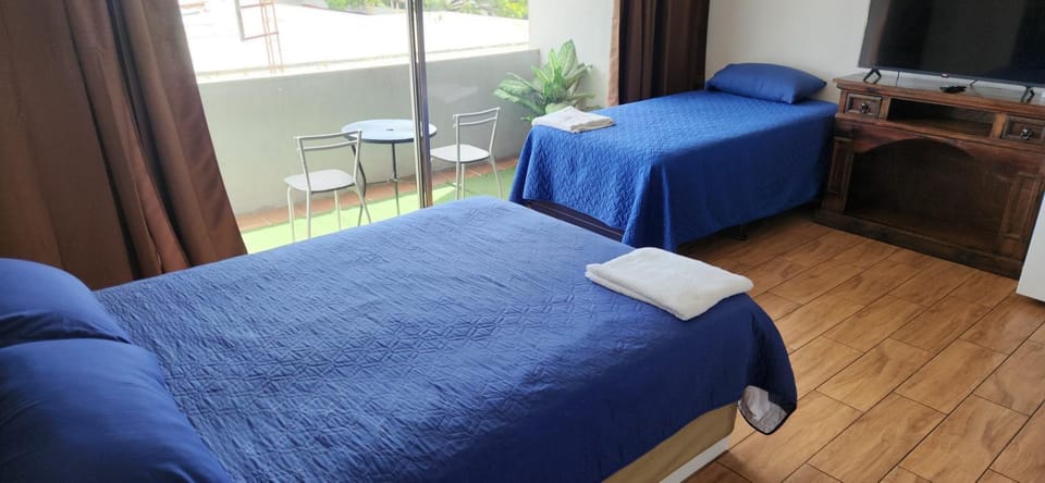 Bed, TV and multimedia, Balcony/Terrace, Balcony/Terrace, Bedroom