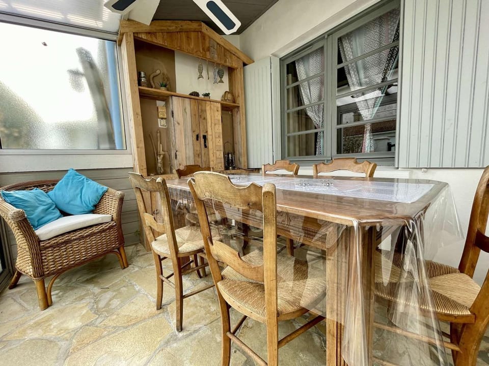 Maison calme 2 chambres, proche plage, wifi, parking - FR-1-246A-193 House in Nouvelle-Aquitaine