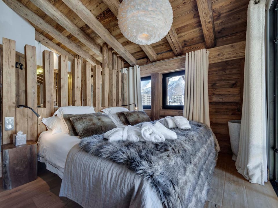 Appartement de luxe avec jacuzzi, terrasse et cheminée - 10 personnes - FR-1-567-97 Apartment in Val dIsere