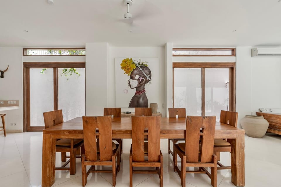 Villa Alba, Berawa Beach Villa in North Kuta