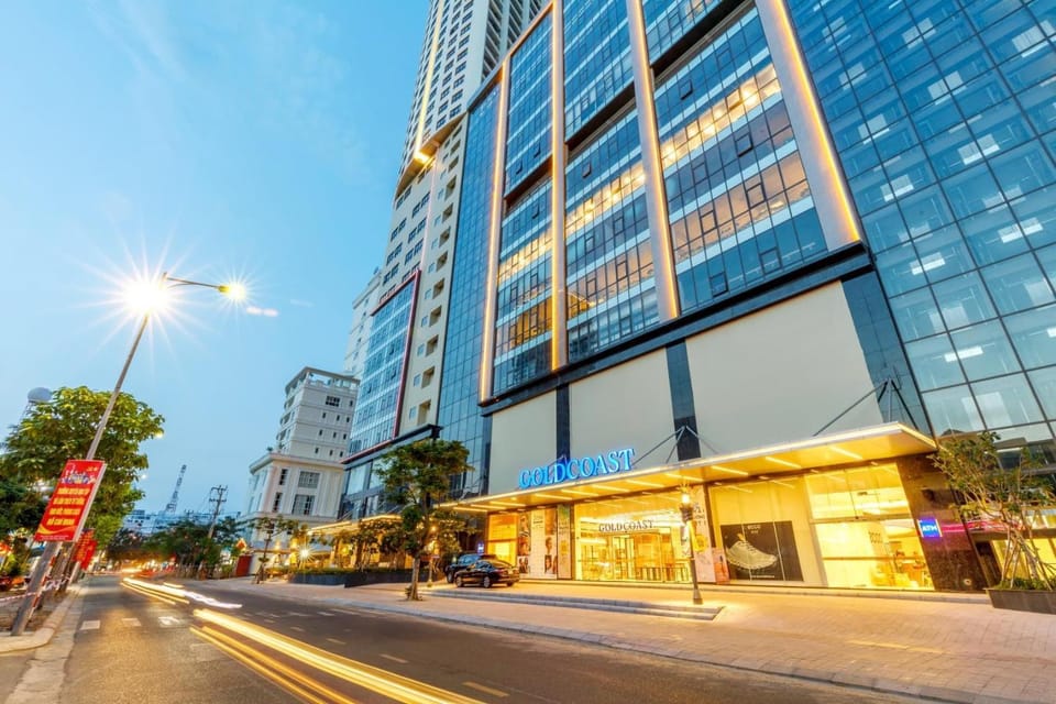 Property building, Street view