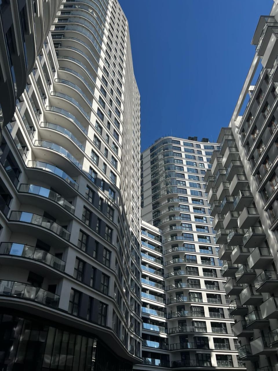 Property building, City view