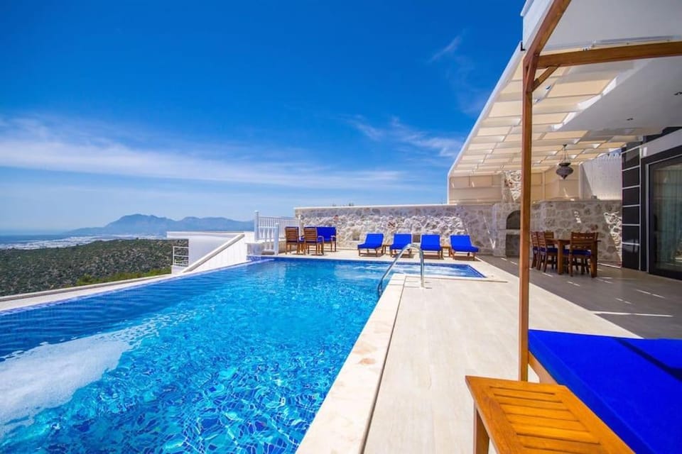 Patio, Day, Natural landscape, Mountain view, Pool view, Sea view, Swimming pool, sunbed
